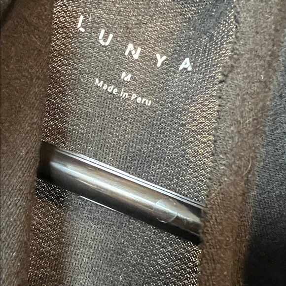 Lunya Robe - Picture 3 of 7